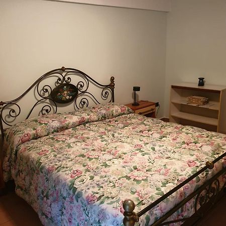 Dog House From Pompei-Amalfi Bed and Breakfast SantʼAntonio Abate Esterno foto